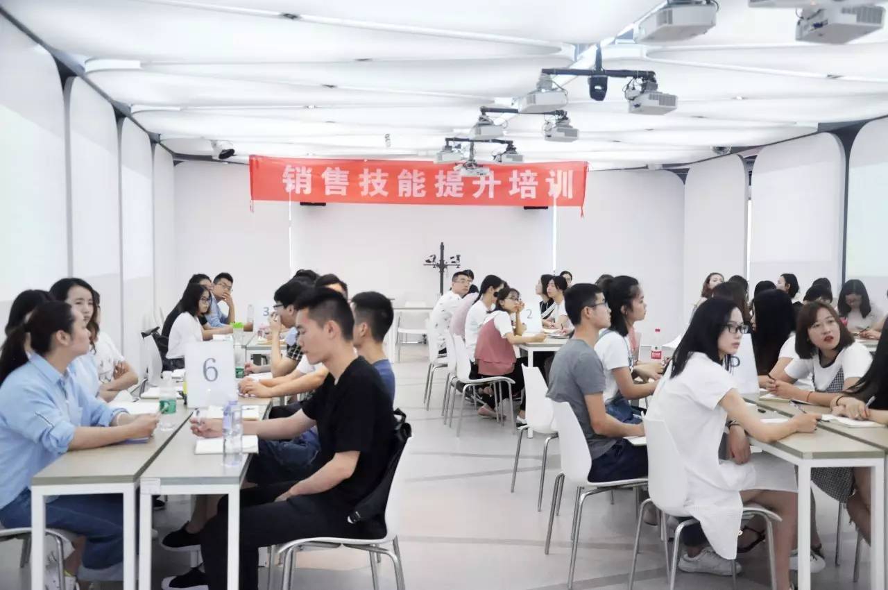 鄭州電銷(xiāo)卡_鄭州電話卡怎么辦理_鄭州最便宜的電話卡